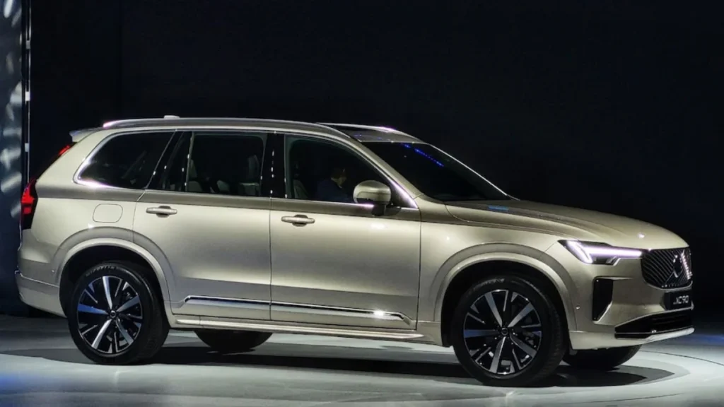 Volvo XC90 2025